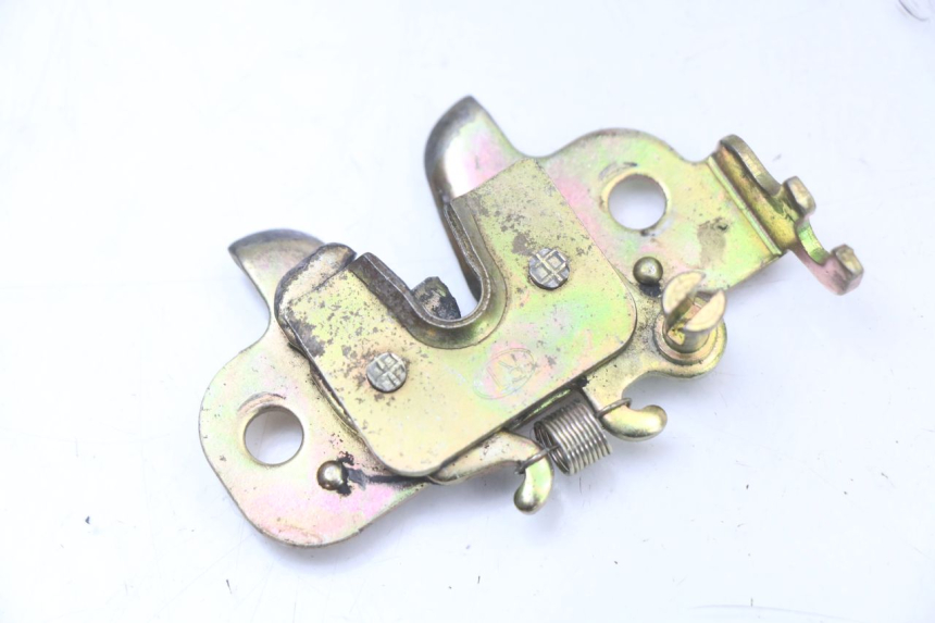 photo de SERRURE DE SELLE PEUGEOT KISBEE 4T 50 (2018 - 2022) - Vue principale