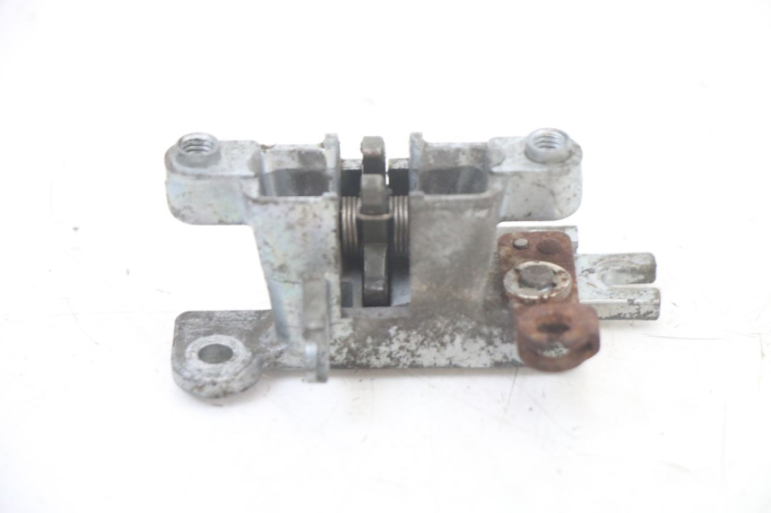 photo de SERRURE DE SELLE KYMCO DINK 4T 50 (2007 - 2018) - Détail de la pièce