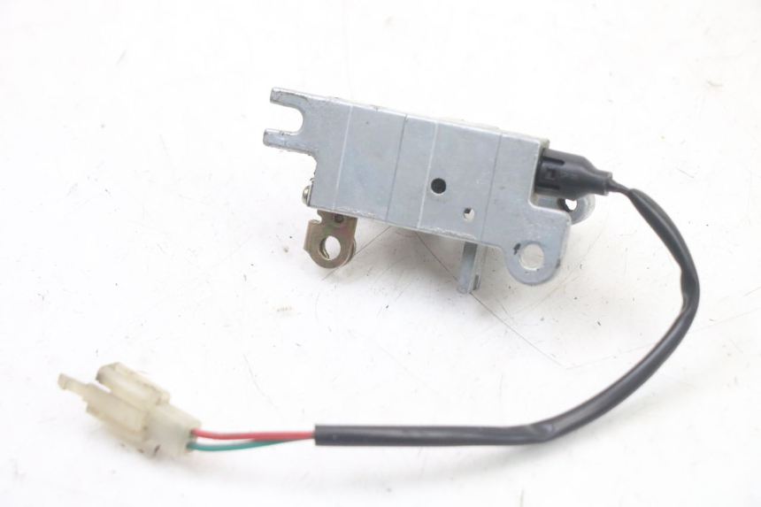 photo de SERRURE DE SELLE KYMCO GRAND DINK 125 (2008 - 2014) - Autre angle de vue