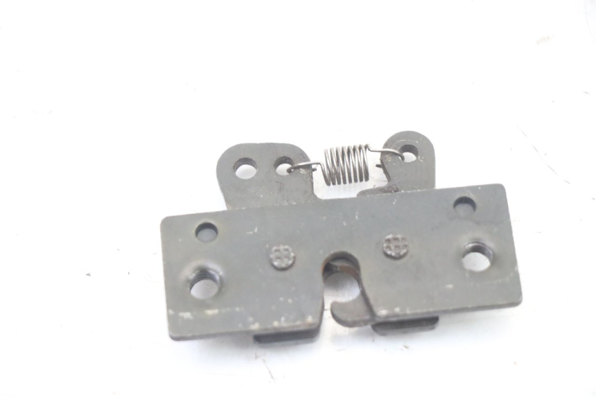 photo de SERRURE DE SELLE LIGIER PULSE 3 1 (2014 - 2020) - Zoom état d’usage