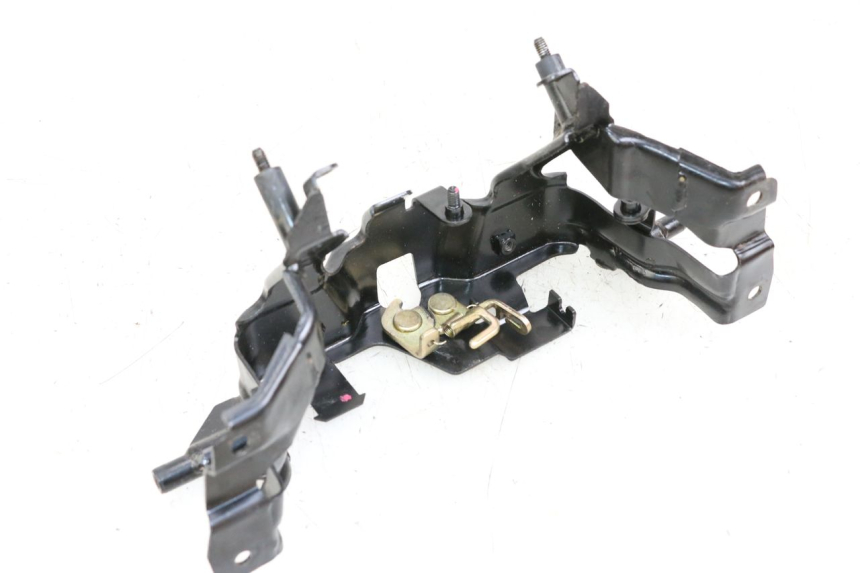 photo de SERRURE DE SELLE SYM MIO 50 (2011 - 2017) - Vue d’ensemble