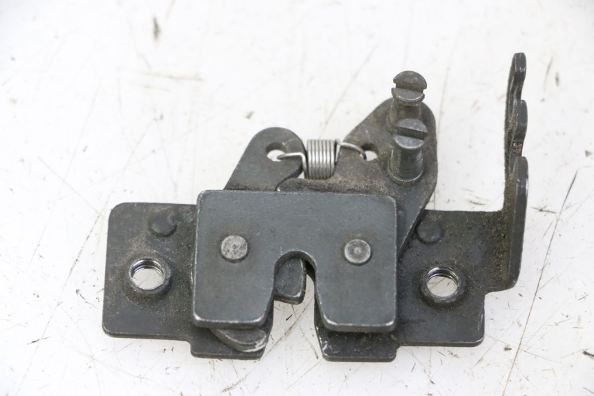 photo de SERRURE DE SELLE PIAGGIO MP3 500 (2011 - 2015) - Vue principale