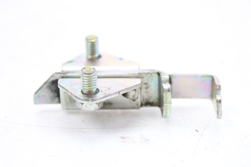 photo de SERRURE DE SELLE YAMAHA MT-07 MT07 700 (2018 - 2020) - Zoom état d’usage