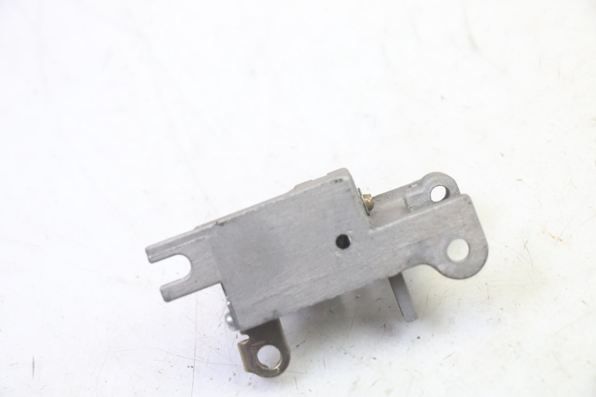 photo de SERRURE DE SELLE KYMCO LIKE 4T 50 (2019 - 2025) - Autre angle de vue