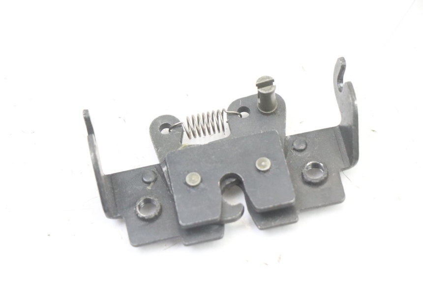 photo de SERRURE DE SELLE PIAGGIO NRG POWER PUREJET 50 (2018 - 2021) - Vue principale