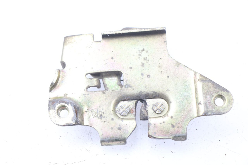 photo de SERRURE DE SELLE SYM ORBIT 2 4T 50 (2008 - 2017) - Détail de la pièce