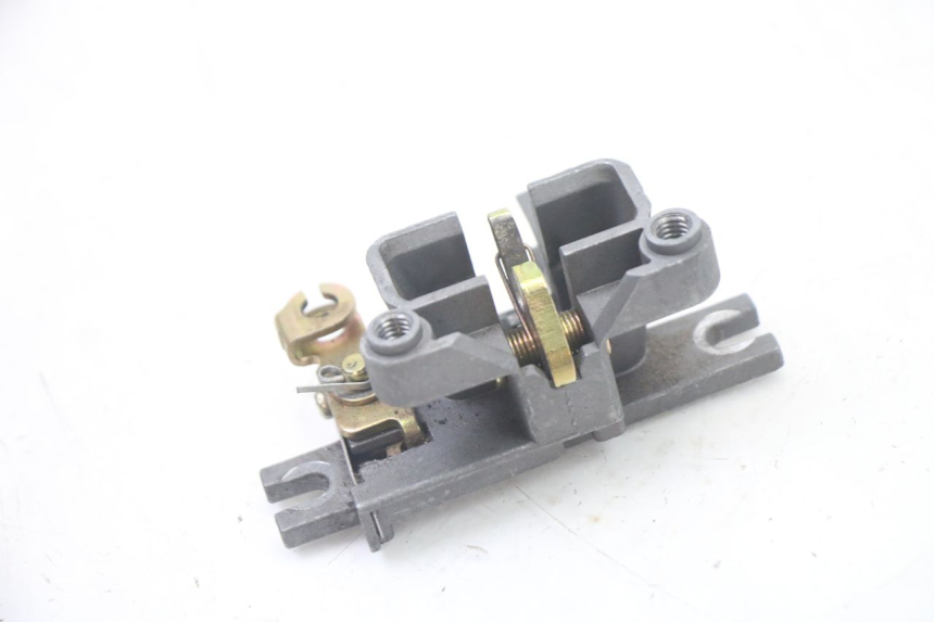 photo de SERRURE DE SELLE SYM ORBIT III 3 4T 50 (2021 - 2025) - Zoom état d’usage