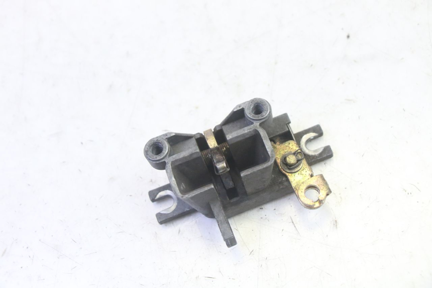 photo de SERRURE DE SELLE SYM ORBIT III 3 4T 50 (2021 - 2025) - Zoom état d’usage