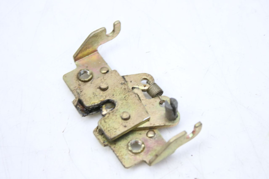 photo de SERRURE DE SELLE KEEWAY OUTLOOK 125 (2007 - 2013) - Vue d’ensemble