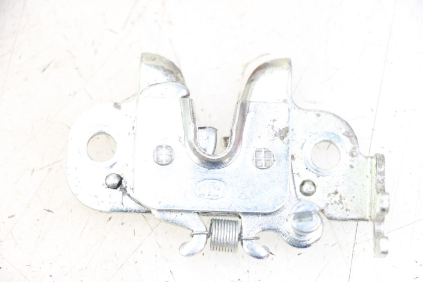 photo de SERRURE DE SELLE PEUGEOT KISBEE 4T 50 (2018 - 2022) - Vue principale