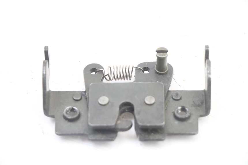 photo de SERRURE DE SELLE PIAGGIO MP3 LT 400 (2007 - 2012) - Vue principale