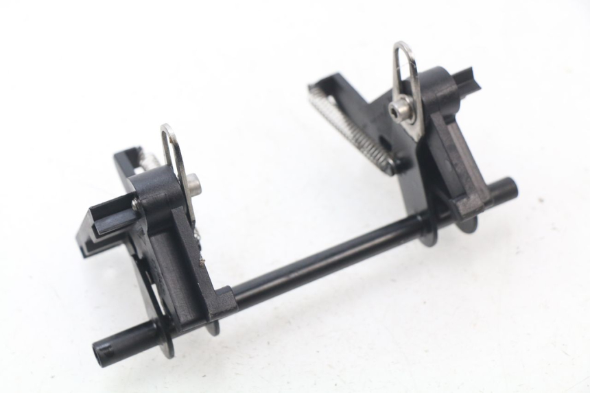 photo de SERRURE DE SELLE BMW R RT ABS 1150 (2000 - 2004) - Autre angle de vue