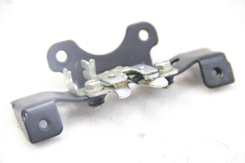 photo de SERRURE DE SELLE JM MOTORS SANTANA 50 (2014 - 2023) - Zoom état d’usage