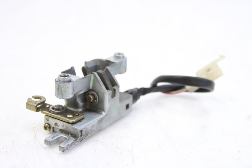 photo de SERRURE DE SELLE KYMCO SENTO 100 (2008 - 2013) - Autre angle de vue