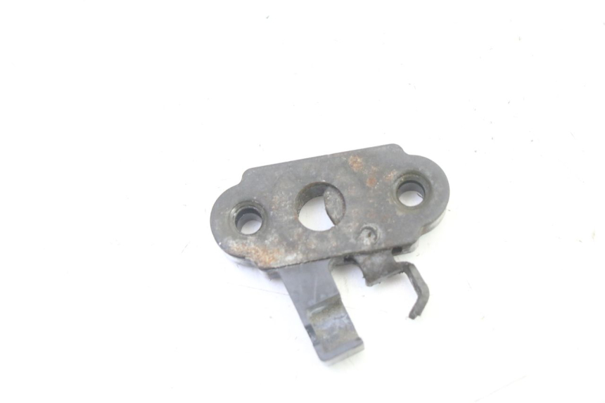 photo de SERRURE DE SELLE TRIUMPH SPRINT 900 (1995 - 1998) - Vue principale