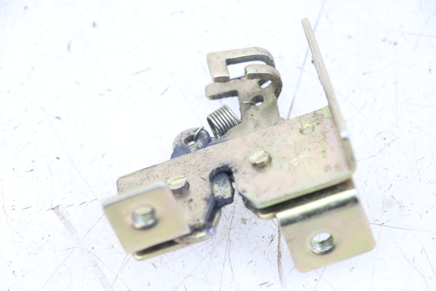 photo de Seat lock VASTRO STREET X 4T 50 (2016 - 2021) - Zoom état d’usage