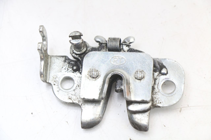 photo de SERRURE DE SELLE PEUGEOT STREETZONE I 2T 50 (2018 - 2020) - Vue principale