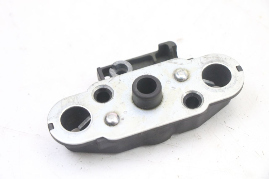 photo de SERRURE DE SELLE SUZUKI GSX F GSXF 650 (2007 - 2015) - Détail de la pièce