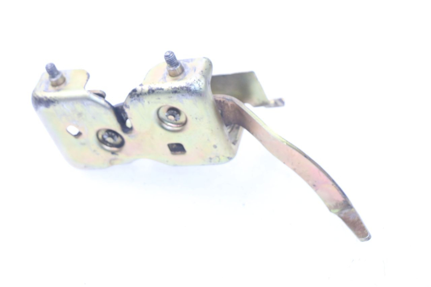 photo de SERRURE DE SELLE PEUGEOT SV 50 (1992 - 2004) - Zoom état d’usage