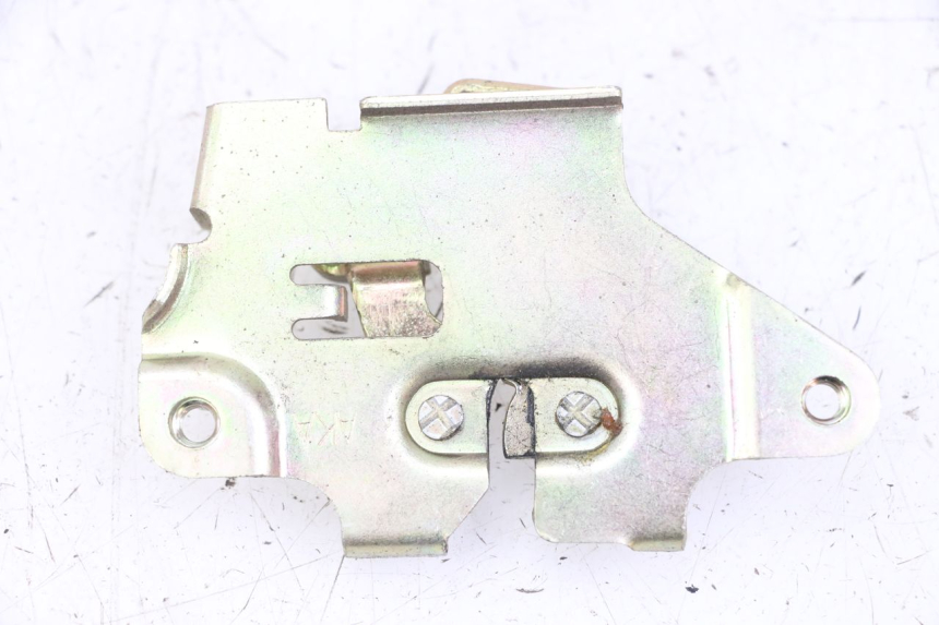 photo de SERRURE DE SELLE SYM FIDDLE 3 III 50 (2014 - 2020) - Zoom état d’usage