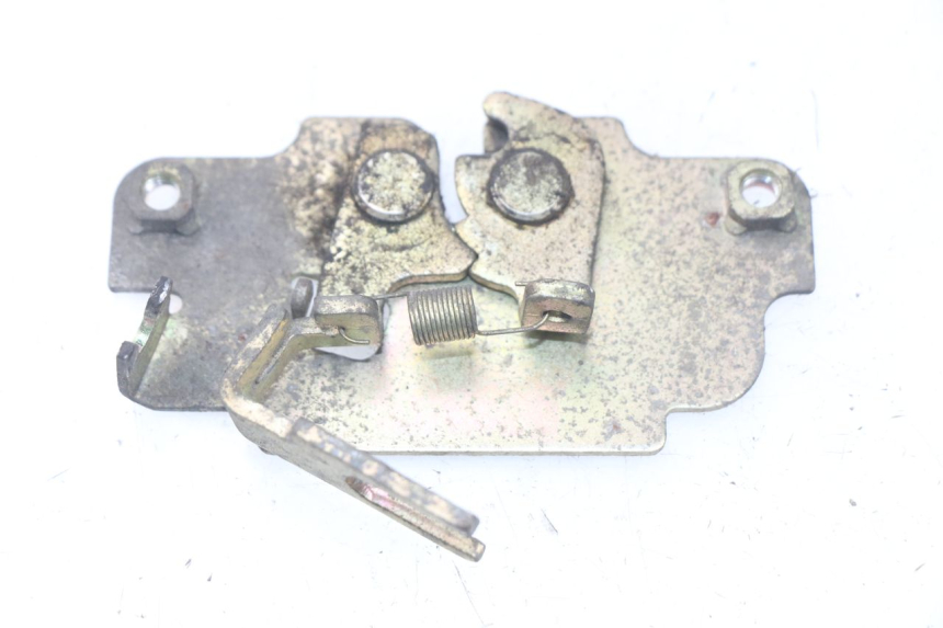 photo de SERRURE DE SELLE SYM SYMPHONY 50 (2009 - 2015) - Vue principale