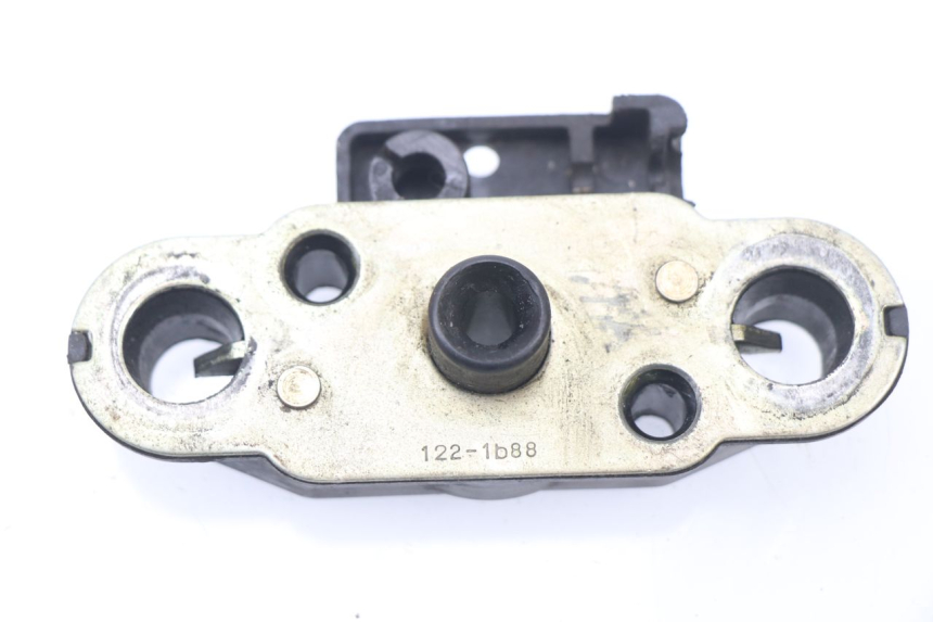 photo de SERRURE DE SELLE SUZUKI TU X TUX VOLTY 125 (1999 - 2001) - Vue principale