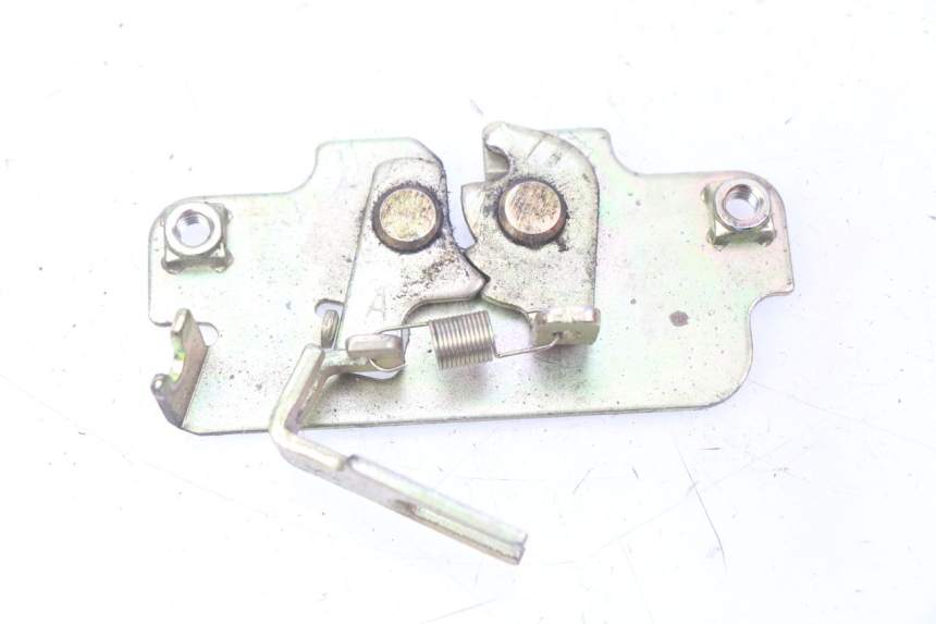 photo de SERRURE DE SELLE PEUGEOT TWEET 4T 50 (2018 - 2022) - Vue principale