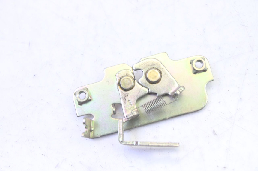 photo de SERRURE DE SELLE PEUGEOT TWEET PRO EFI 4T 50 (2021 - 2022) - Vue principale