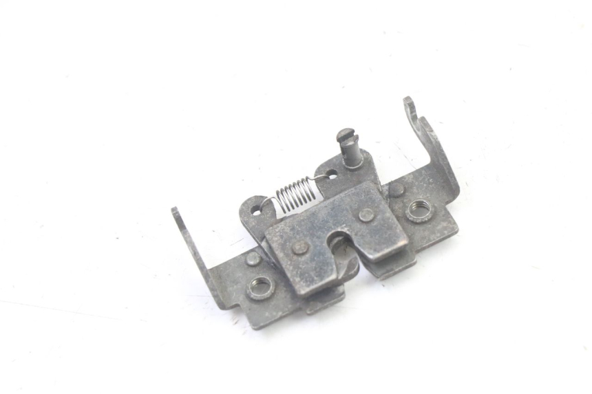 photo de SERRURE DE SELLE SUZUKI UH BURGMAN 125 (2002 - 2006) - Vue principale