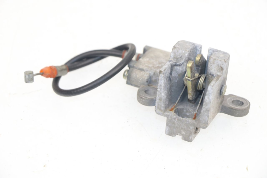 photo de SERRURE DE SELLE PEUGEOT V-CLIC VCLIC 50 (2007 - 2013) - Vue principale