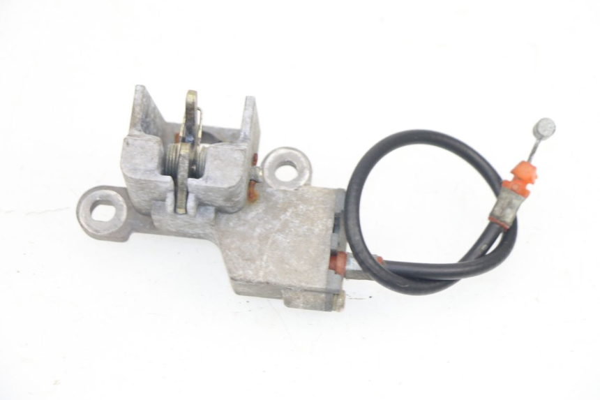 photo de SERRURE DE SELLE PEUGEOT V-CLIC VCLIC 50 (2007 - 2013) - Zoom état d’usage