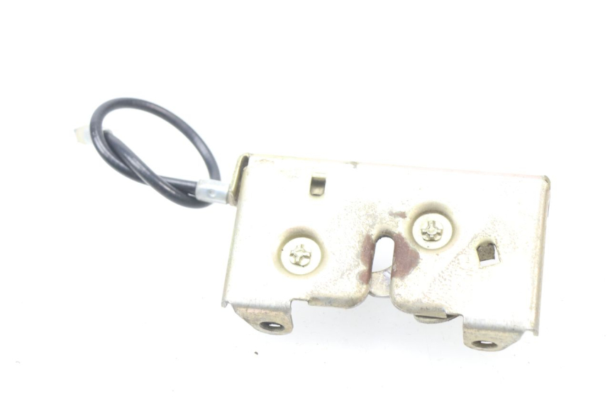 photo de SERRURE DE SELLE RAZZO VENICE 50 (2009 - 2014) - Autre angle de vue