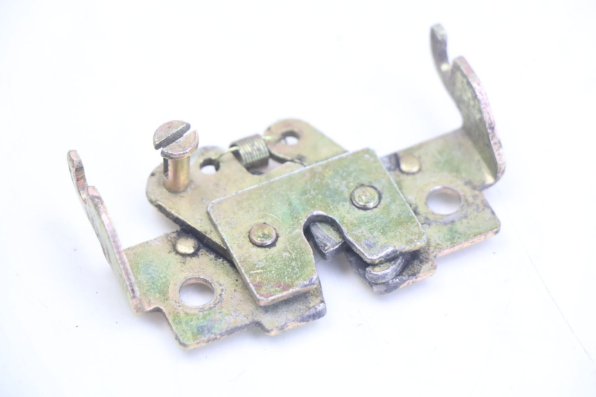 photo de SERRURE DE SELLE PEUGEOT VIVACITY 125 (2010 - 2017) - Vue principale