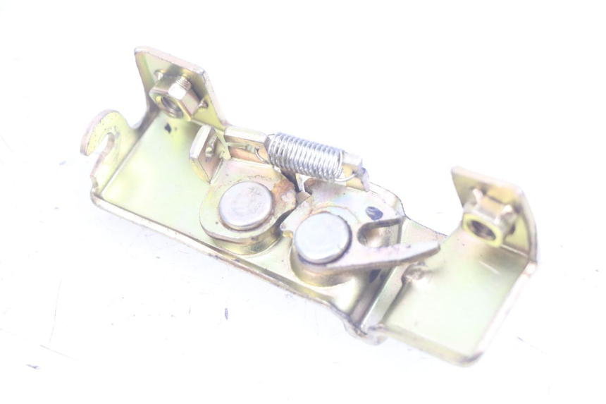 photo de SERRURE DE SELLE DAELIM VJ ROADWIN FI 125 (2008 - 2017) - Vue principale