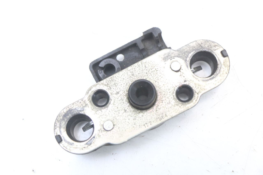 photo de SERRURE DE SELLE SUZUKI VL INTRUDER 125 (2004 - 2007) - Vue principale