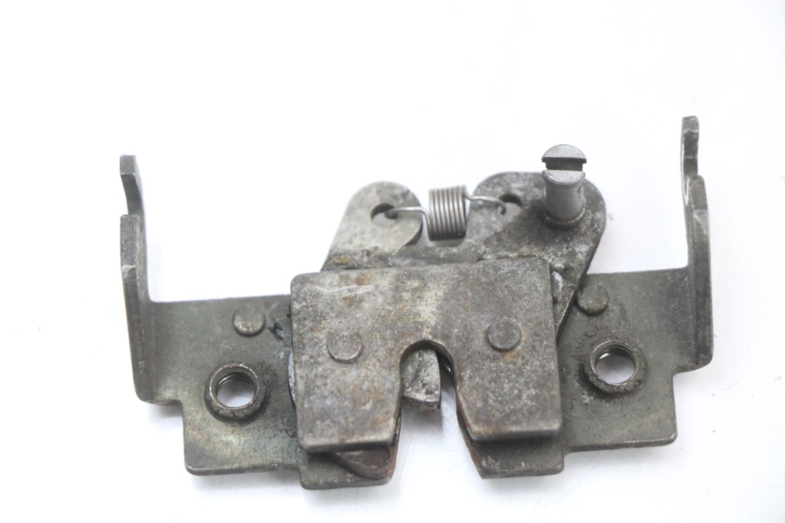 photo de SERRURE DE SELLE PIAGGIO X9 125 (2000 - 2003) - Vue principale