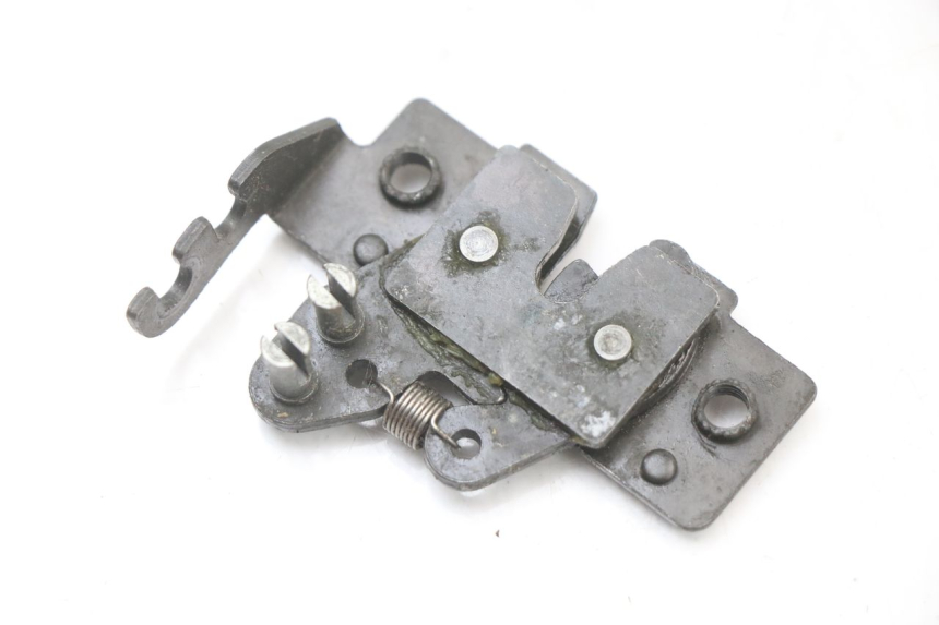 photo de SERRURE DE SELLE PIAGGIO XEVO - X EVO 125 (2007 - 2017) - Détail de la pièce