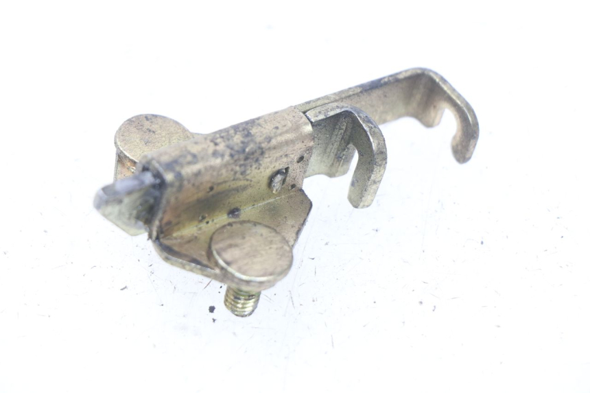photo de SERRURE DE SELLE YAMAHA XJ600 XJ DIVERSION 600 (1992 - 1997) - Détail de la pièce