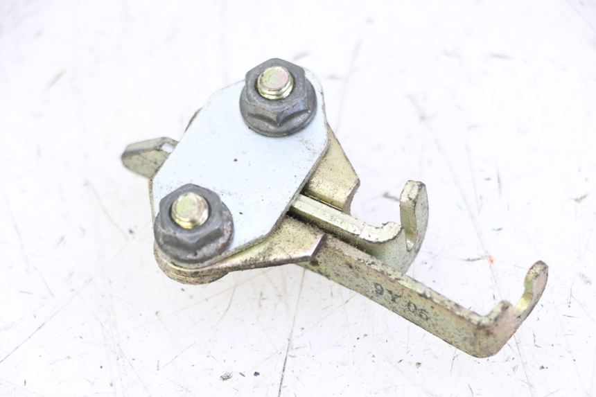 photo de SERRURE DE SELLE YAMAHA XJN DIVERSION 600 (2000 - 2003) - Détail de la pièce