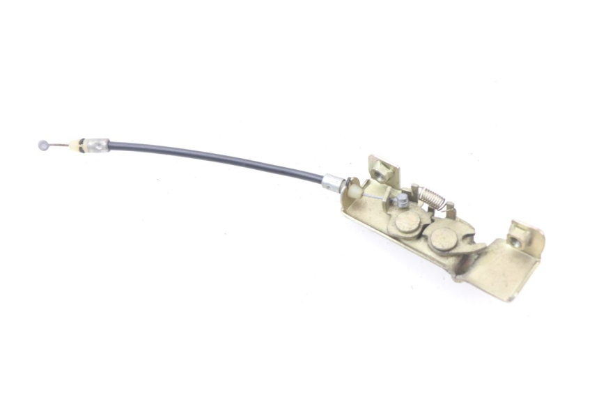 photo de SERRURE DE SELLE KINROAD XT T-8 125 (2006 - 2006) - Autre angle de vue