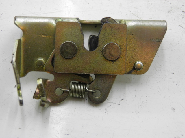 photo de SERRURE DE SELLE YAMASAKI YM50QT-N3 RETRO 50 (2012 - 2014) - Vue principale