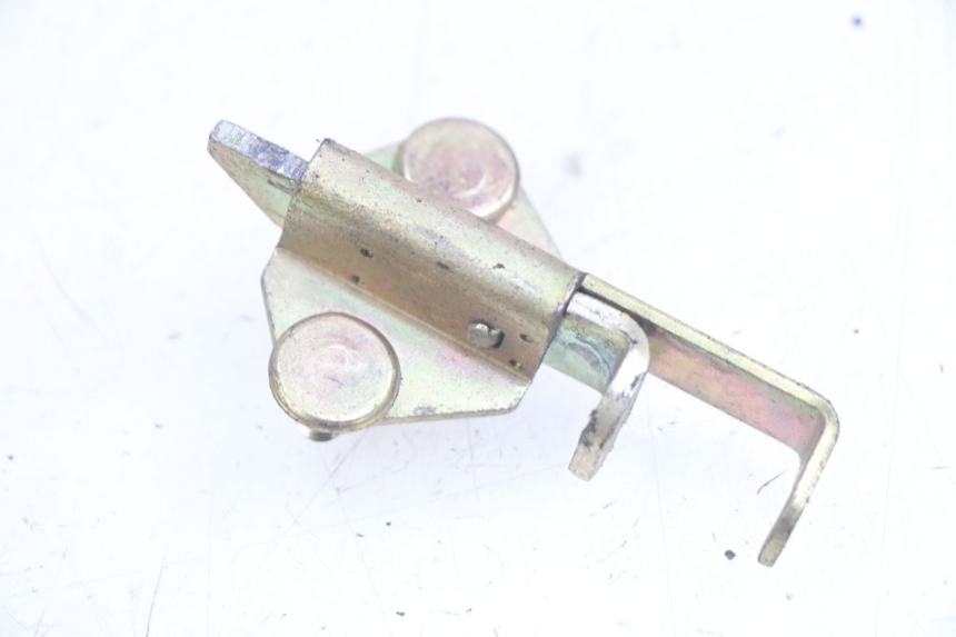 photo de SERRURE DE SELLE YAMAHA YZF R THUNDERCAT 600 (1996 - 2003) - Vue principale