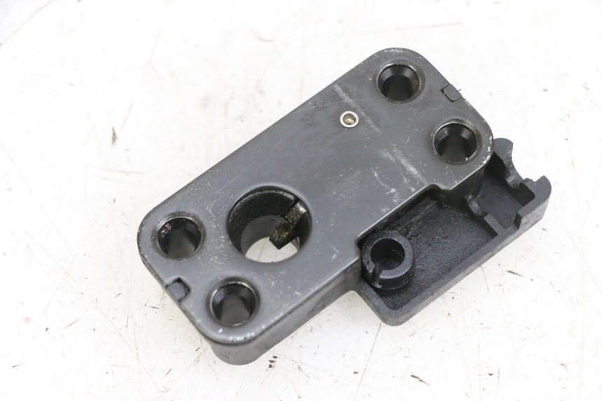 photo de SERRURE DE SELLE KAWASAKI ZR 7 750 (1999 - 2004) - Vue principale