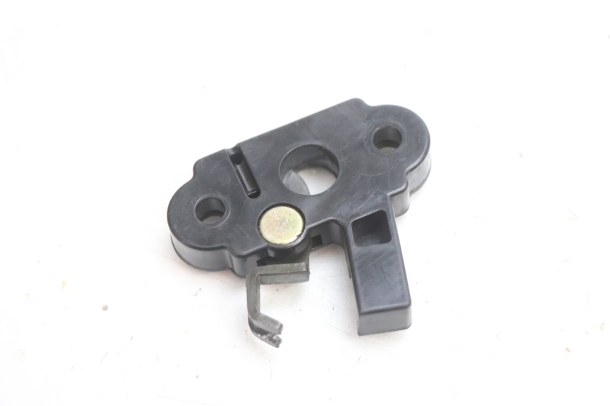 photo de SERRURE DE SELLE KAWASAKI ZX-6R ZX6R 600 (2000 - 2002) - Autre angle de vue