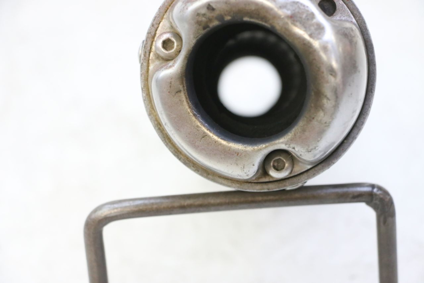 photo de SILENCIEUX CCR DIRT BIKE 125 - Gros plan technique