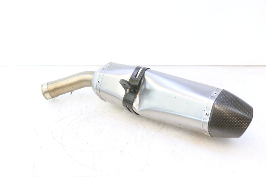 photo de SILENCIEUX YAMAHA FZ8 800 (2010 - 2016) - Points de fixation
