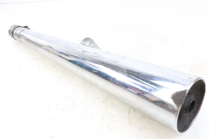 photo de SILENCIEUX SUZUKI GSX E 250 (1982 - 1983) - Points de fixation