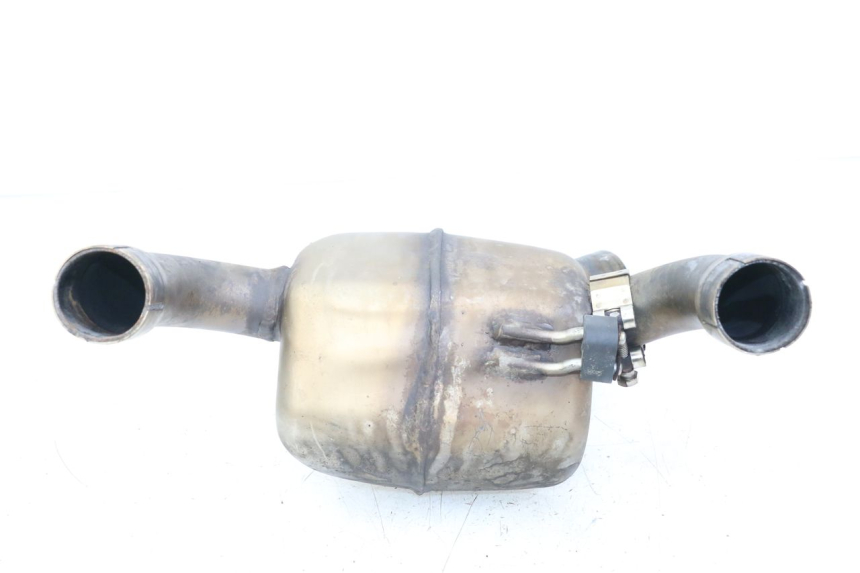 photo de SILENCIEUX MOTO GUZZI NORGE 8V GT 1200 (2011 - 2016) - Points de fixation