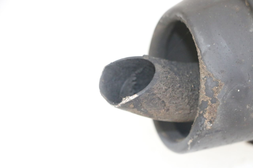 photo de SILENCIEUX YAMAHA TDR DELTABOX 125 (1997 - 2003) - Gros plan technique