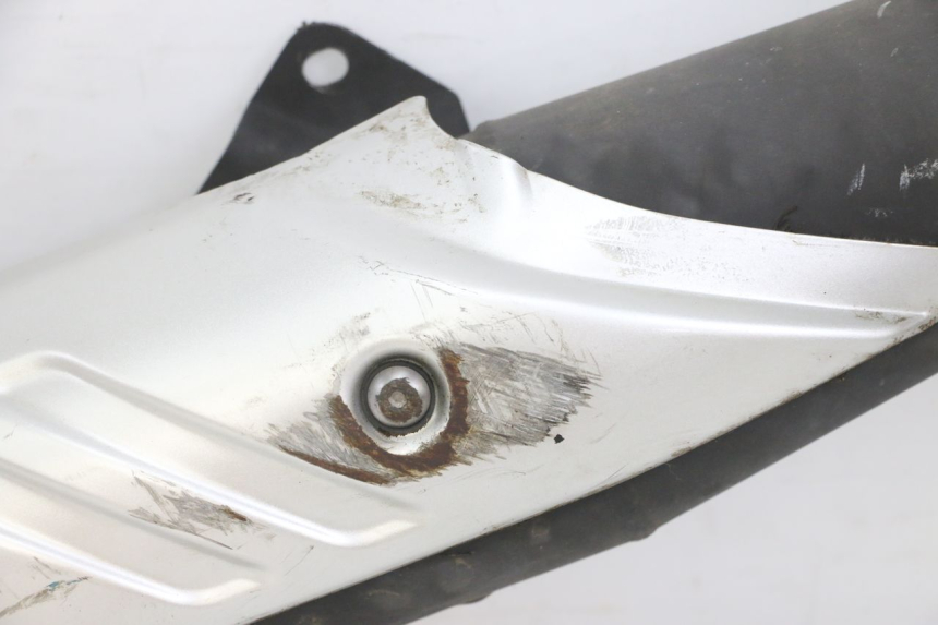 photo de SILENCIEUX HONDA XLV VARADERO 125 (2000 - 2006) - Vue rapprochée